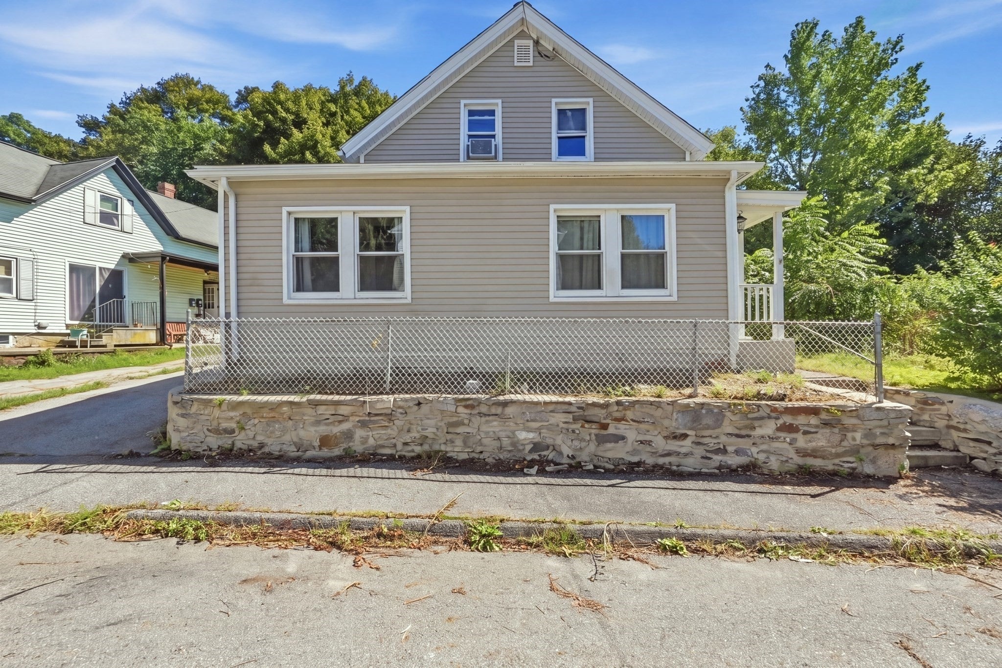 6 Goddard St, Webster, MA, 6 Goddard St, Webster, MA Photo #2