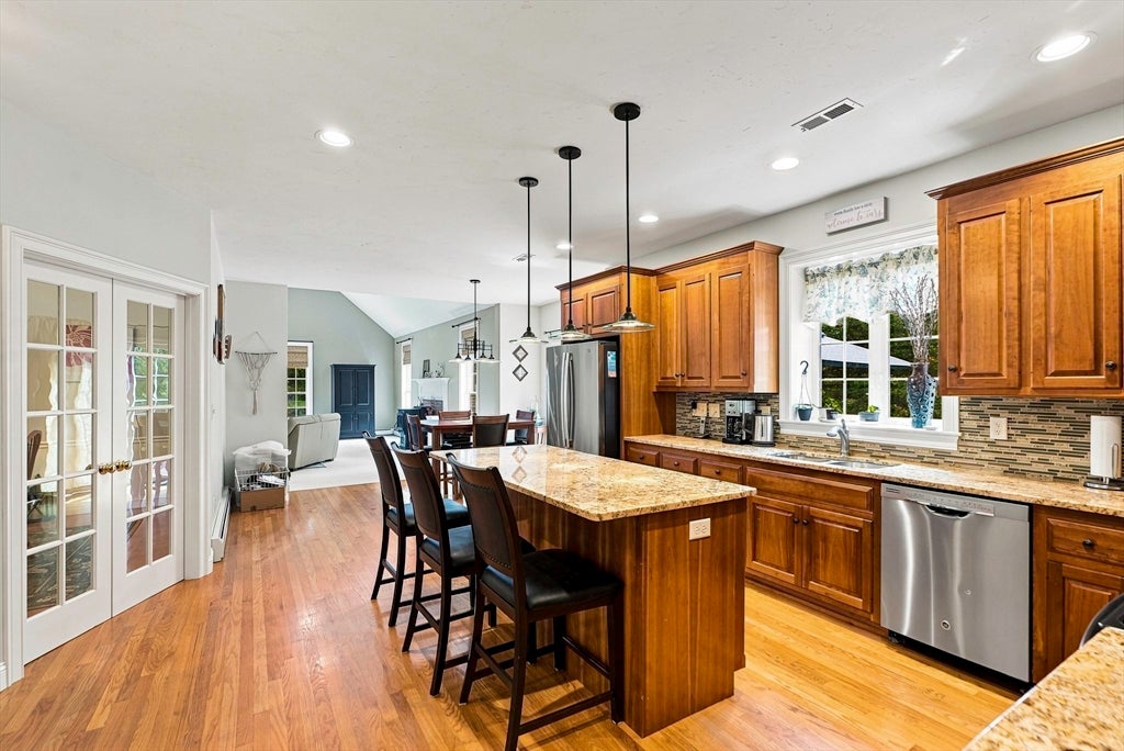 161 South St, Upton, MA Photo #10