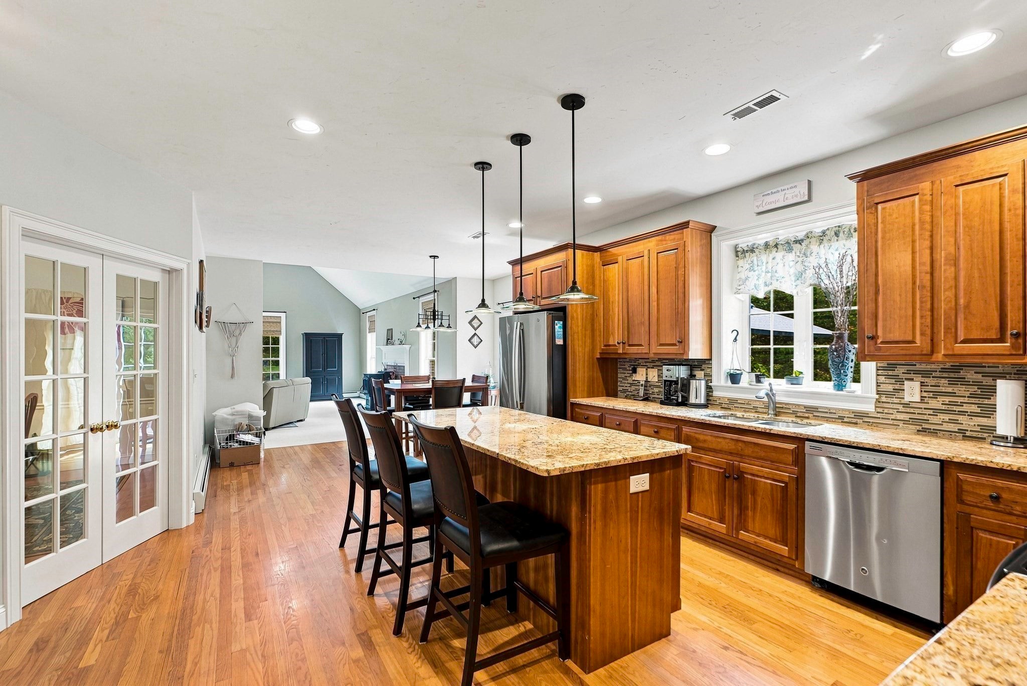 161 South St, Upton, MA, 161 South St, Upton, MA Photo #10