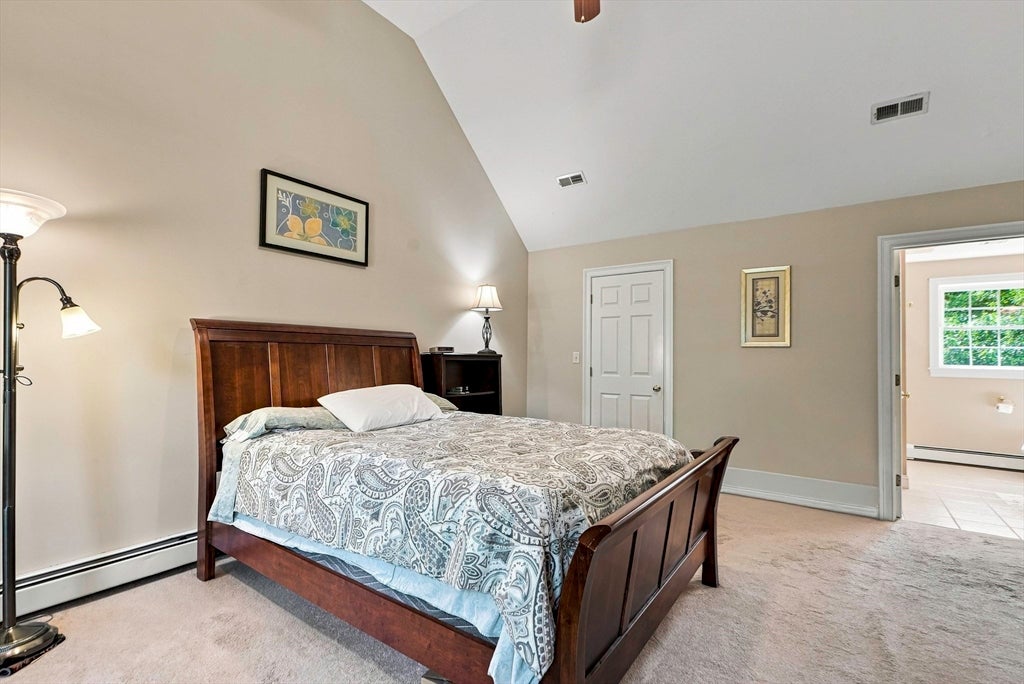 161 South St, Upton, MA Photo #24