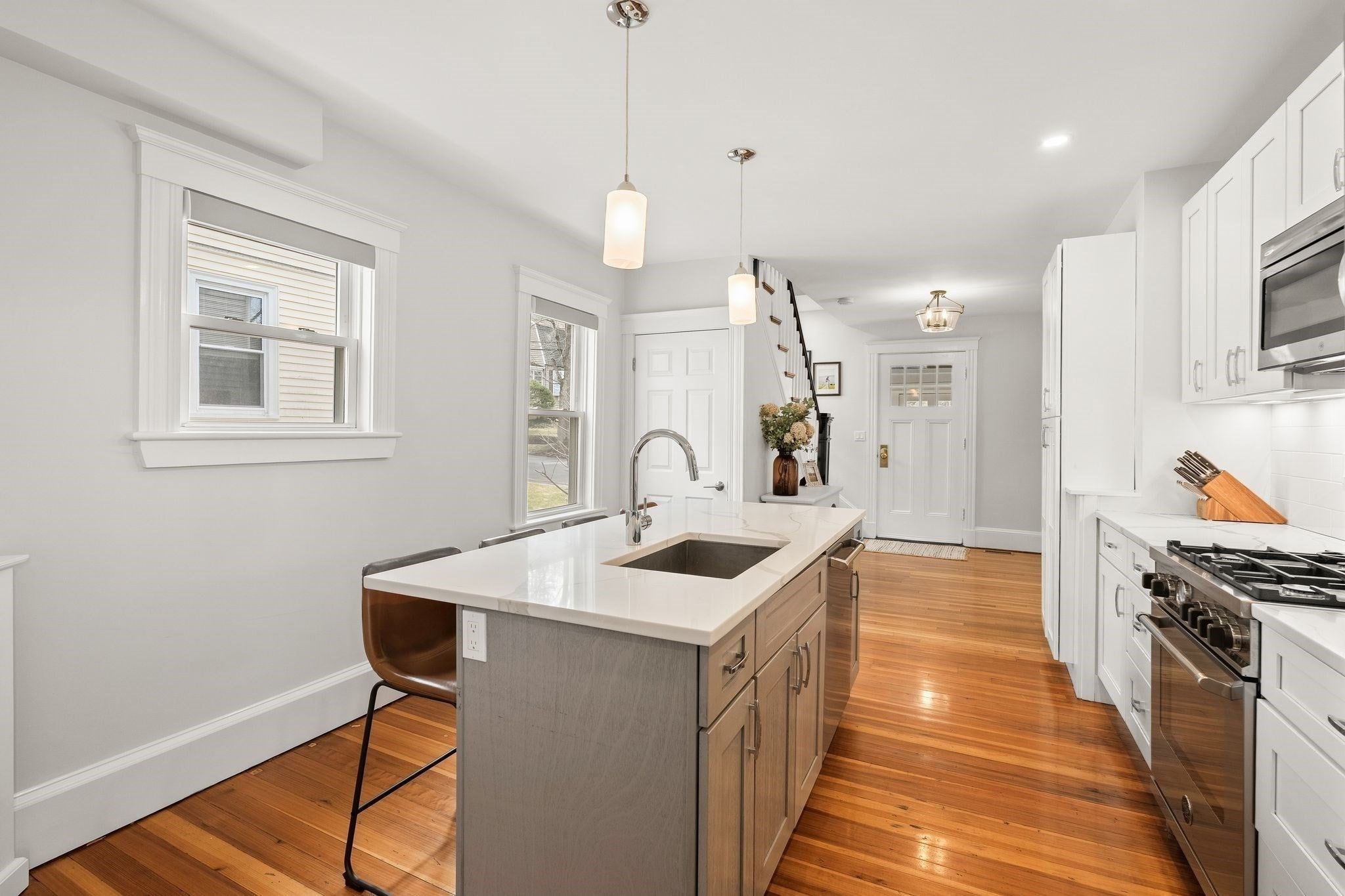 10 Nahanton Ave, Milton, MA, 10 Nahanton Ave, Milton, MA Photo #14