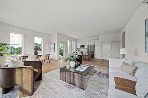 105 Sea St 301 Quincy MA 02169