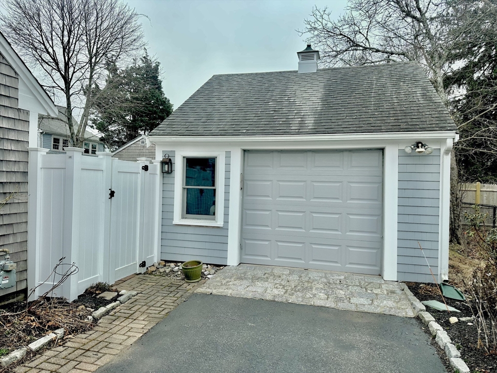35 Walnut St