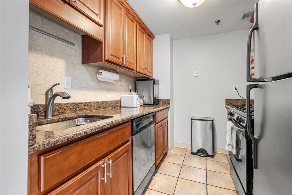 15 N Beacon 317