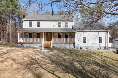 147 West Street Douglas MA 01516