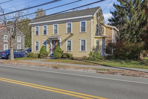 Photo of 454 Merrimac St, Newburyport, MA 01950 (MLS # 73596707)