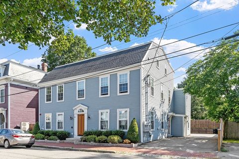 41 Washington B Newburyport MA 01950
