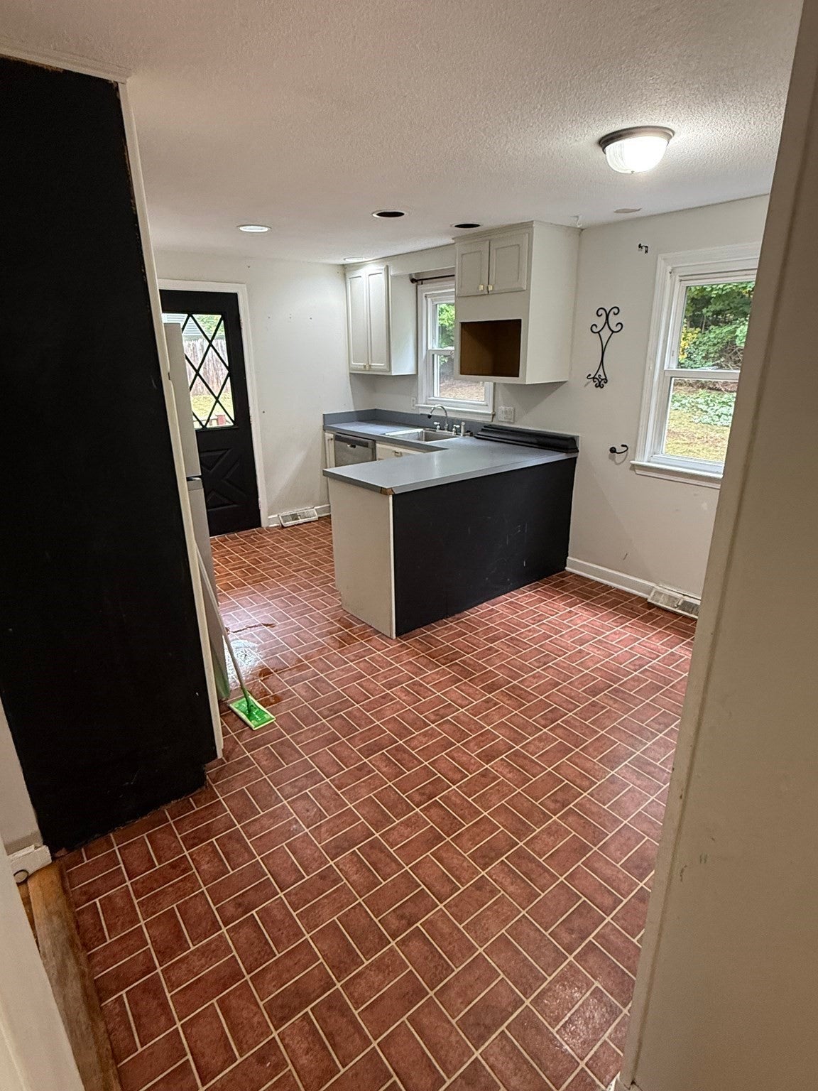 61 N Main St, Bellingham, MA, 61 N Main St, Bellingham, MA Photo #10