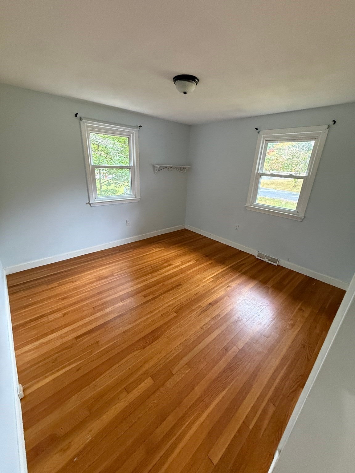 61 N Main St, Bellingham, MA, 61 N Main St, Bellingham, MA Photo #12