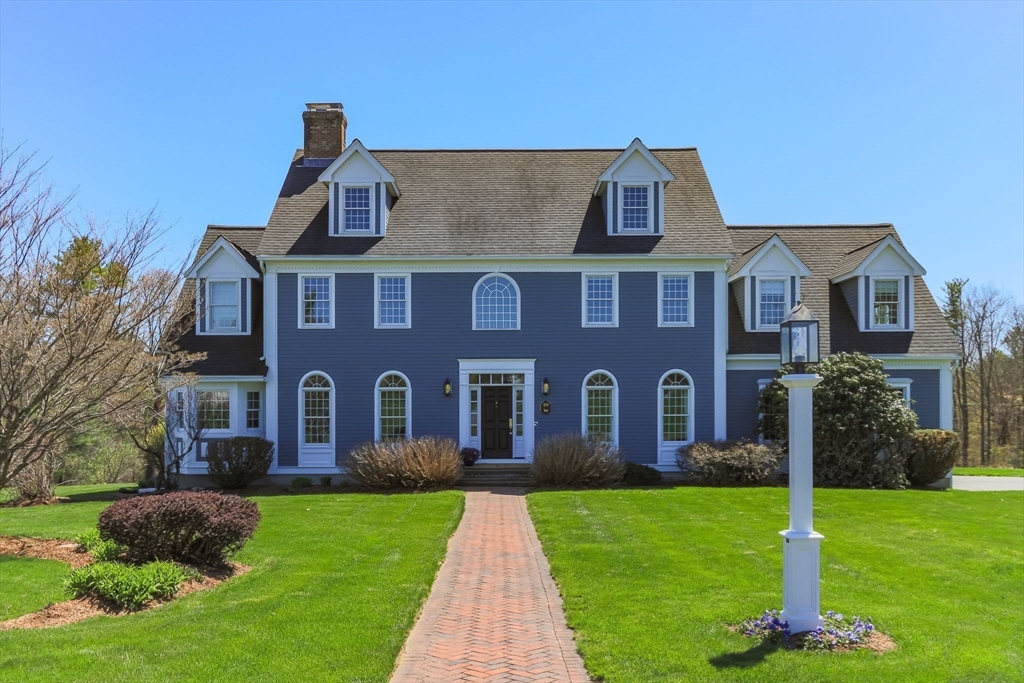 89 Skyfields Drive