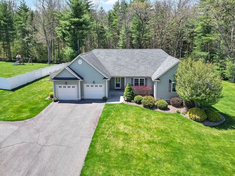 Photo of 8 Carla Ln, Wilbraham, MA 01095 (MLS # 73509603)