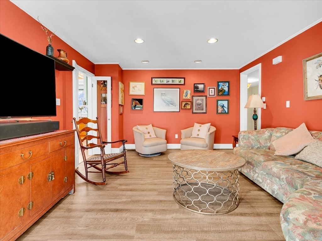243 Upland Ave, Newton, MA Photo #17