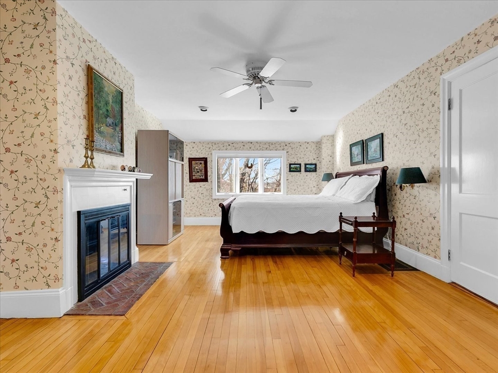 243 Upland Ave, Newton, MA Photo #22