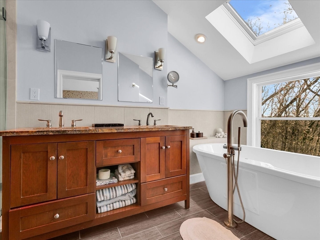 243 Upland Ave, Newton, MA Photo #27