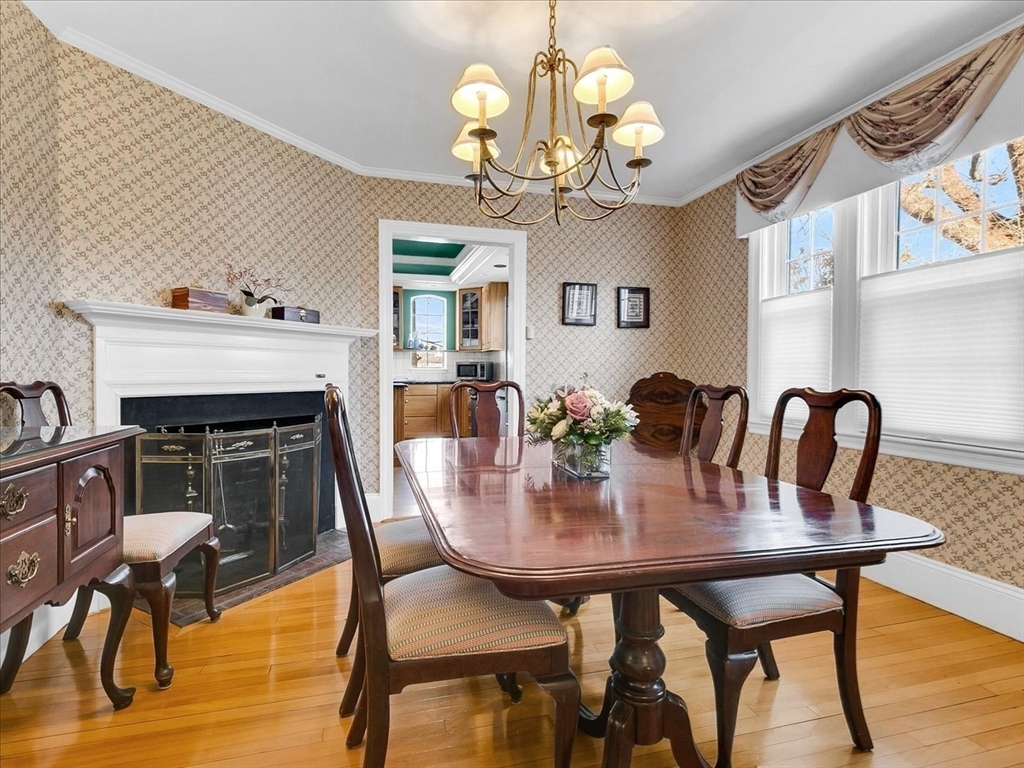 243 Upland Ave, Newton, MA Photo #18