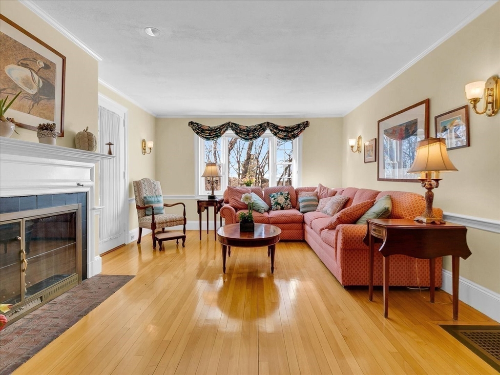243 Upland Ave, Newton, MA Photo #15
