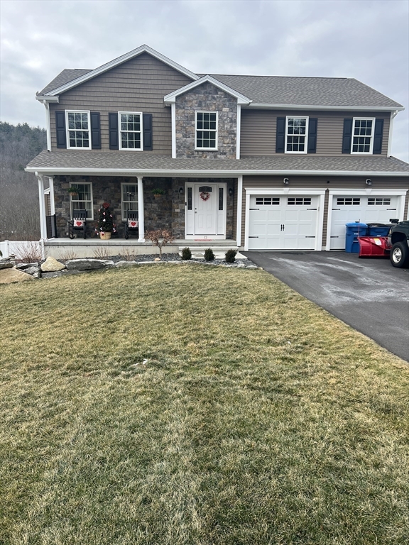 Monson, Massachusetts 01057, United States, 4 Bedrooms Bedrooms, ,3 BathroomsBathrooms,Residential,Active,227879