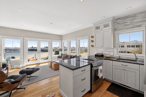 Photo of 333-R Commercial St #3, Provincetown, MA 02657 (MLS # 73519891)