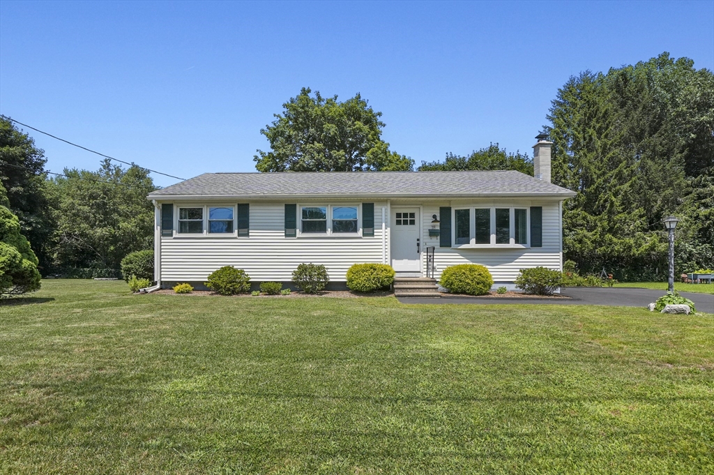 18 Wayne Avenue