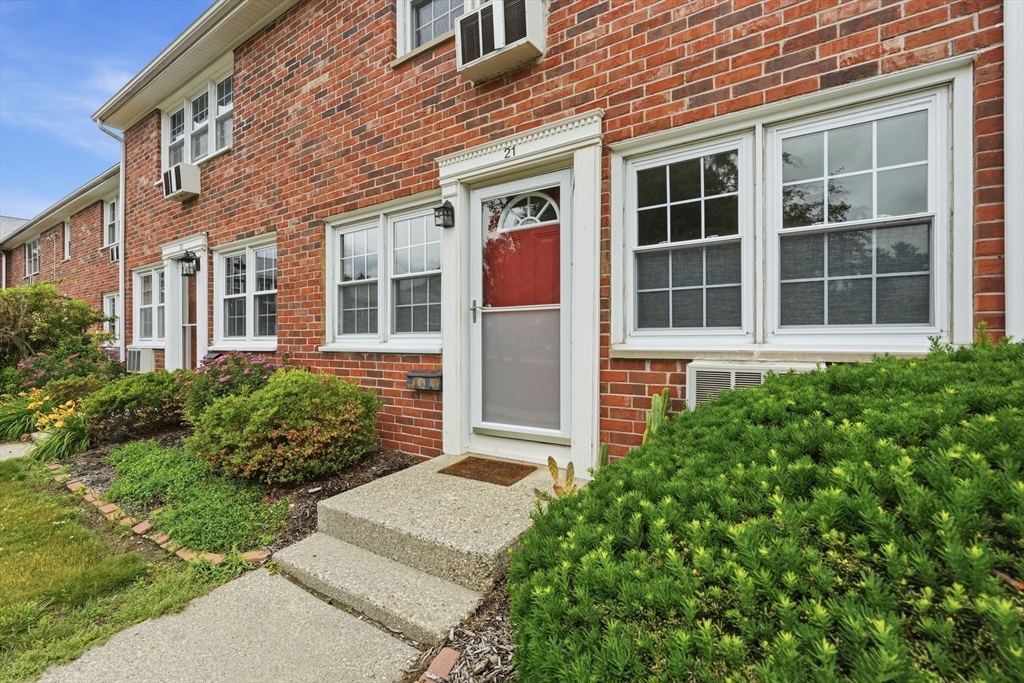 540 Granby Road 21