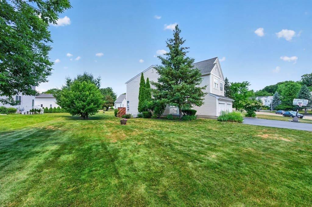82 Odonnell Ave L