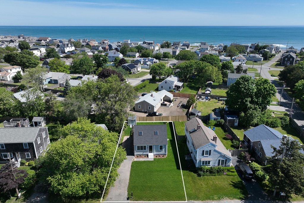 90 Colonial Rd