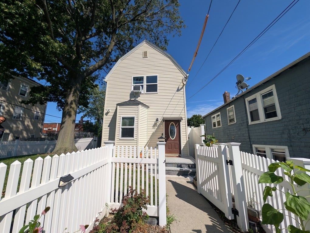 35 Francis St, Everett, MA, 35 Francis St, Everett, MA Photo #24