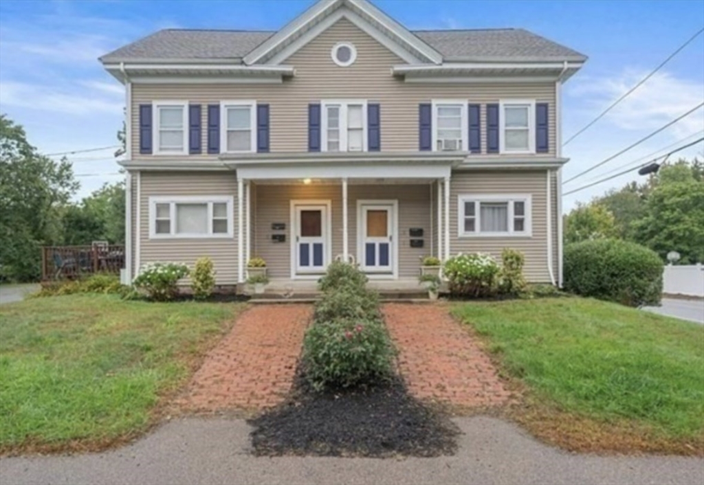 Photo of 96 Plymouth ST, Holbrook, MA