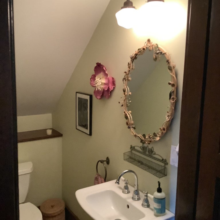 11 Bluff Rd, Hull, MA Photo #18