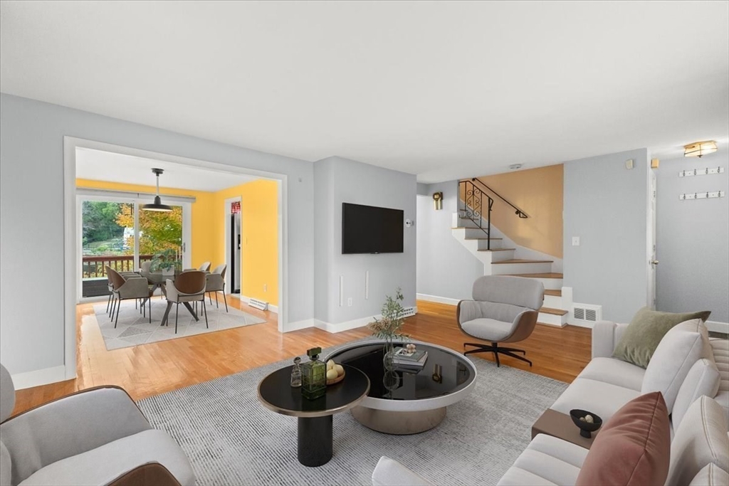 212 Washington Street 212