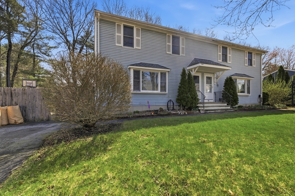 87 Baylies Rd 87