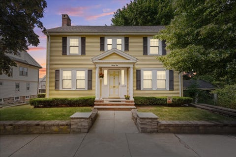 Photo of 22 Gleason St, Medford, MA 02155 (MLS # 73562274)