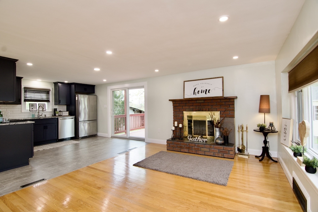 878 Berkshire Ave
