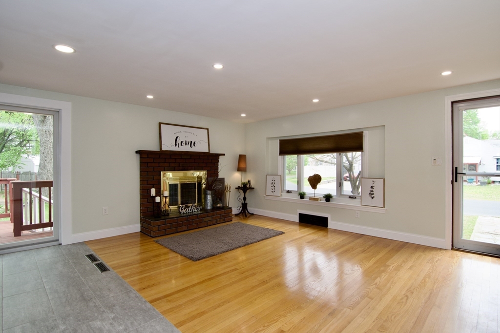 878 Berkshire Ave