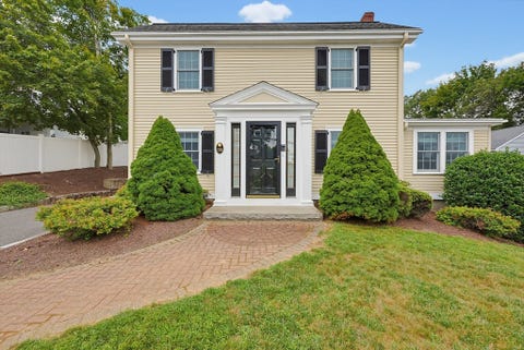 Photo of 178/180 West St, Needham, MA 02494 (MLS # 73569112)