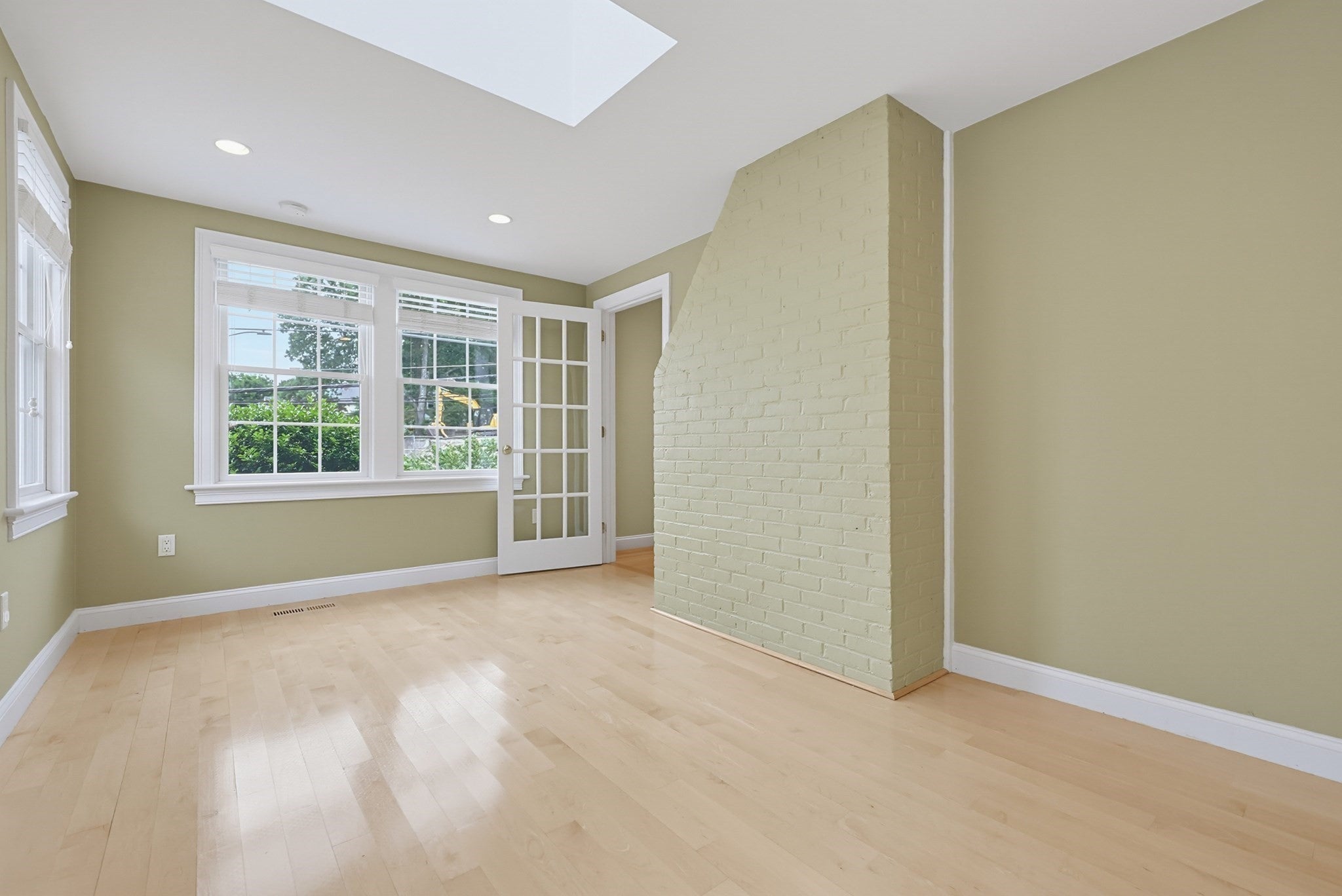 178/180 West St, Needham, MA Photo #6