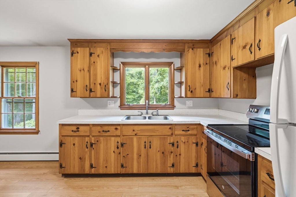 292 Anawan St, Rehoboth, MA, 292 Anawan St, Rehoboth, MA Photo #10