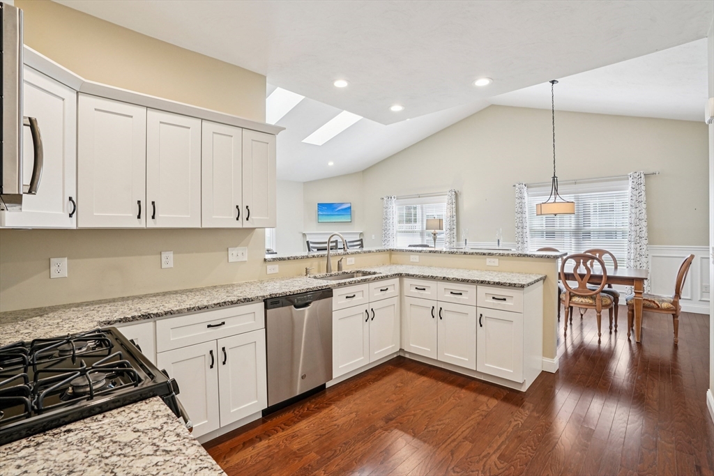 117 Rogerson Xing 117