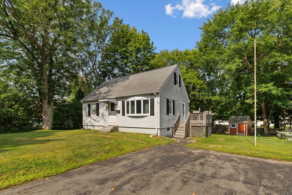 308 Pleasant St