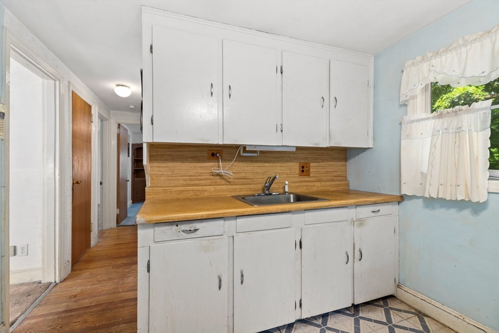 308 Pleasant St, Stoughton, MA, 308 Pleasant St, Stoughton, MA Photo #7