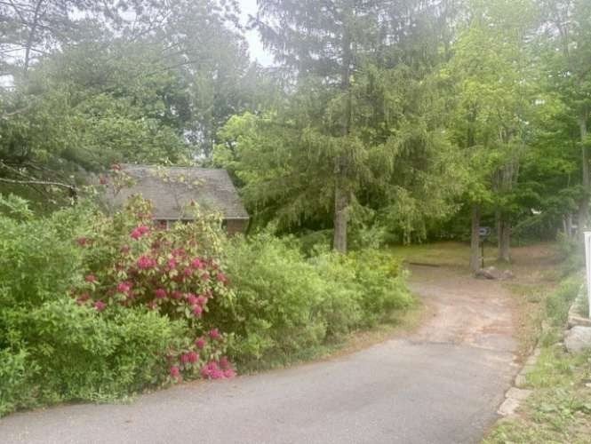 76 Summer Ave, Reading, MA Photo #2