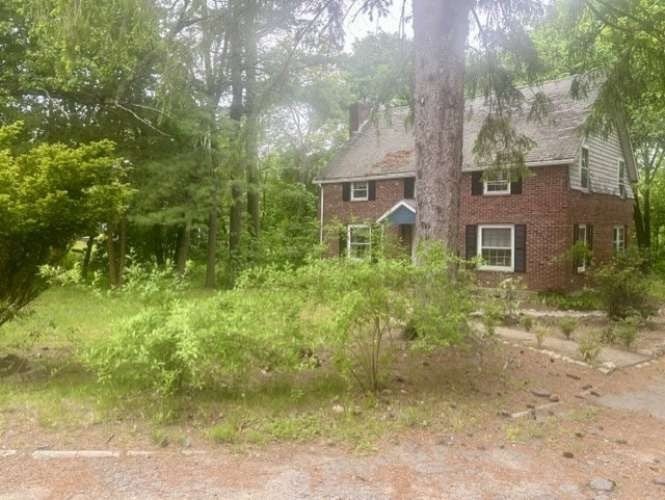 76 Summer Ave, Reading, MA Photo #4