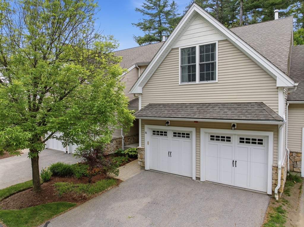 36 Pondside Dr 36