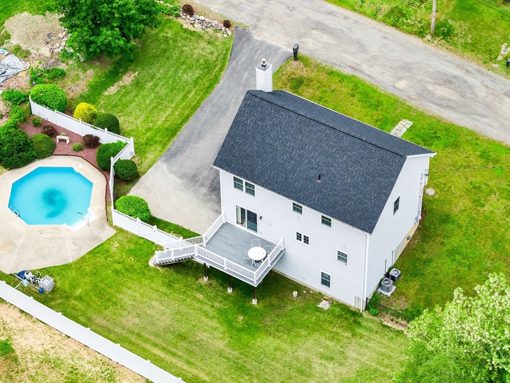 6 Wendell St