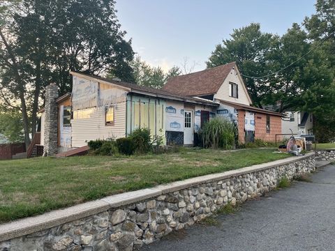 17 Vinal St Dracut MA 01826