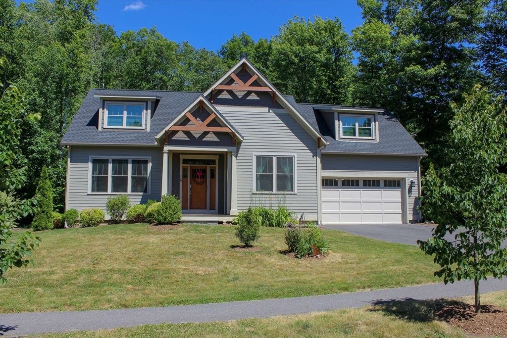 17 Stone Ridge Drive