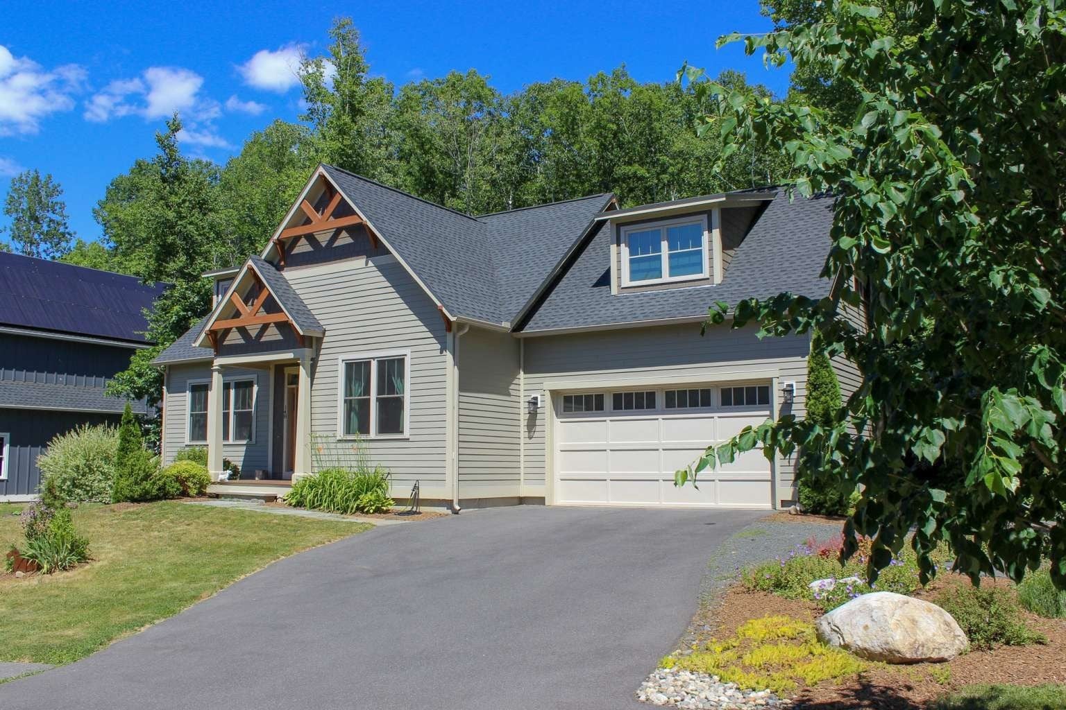 17 Stone Ridge Drive