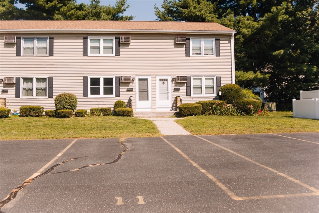 41 South Street 11