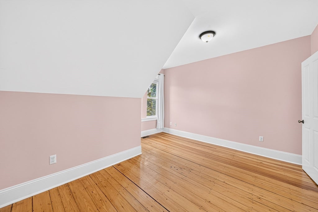 90 Taylor St #4, Waltham, MA, 90 Taylor St #4, Waltham, MA Photo #15