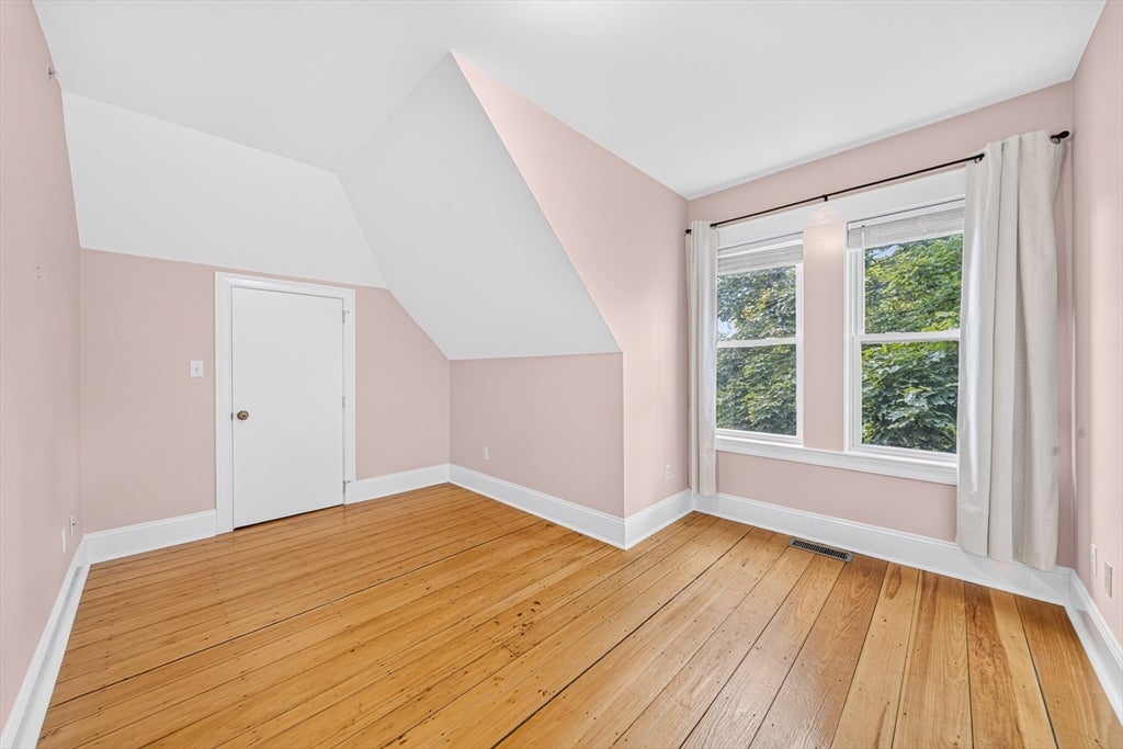 90 Taylor St #4, Waltham, MA, 90 Taylor St #4, Waltham, MA Photo #13